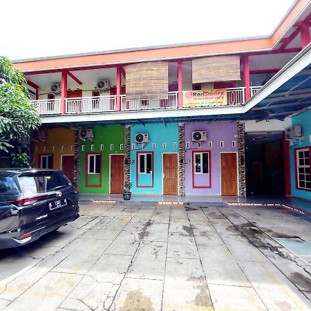 Hotel Harmony House Syariah Near Alun Alun Pati Mitra Reddoorz Zewnętrze zdjęcie