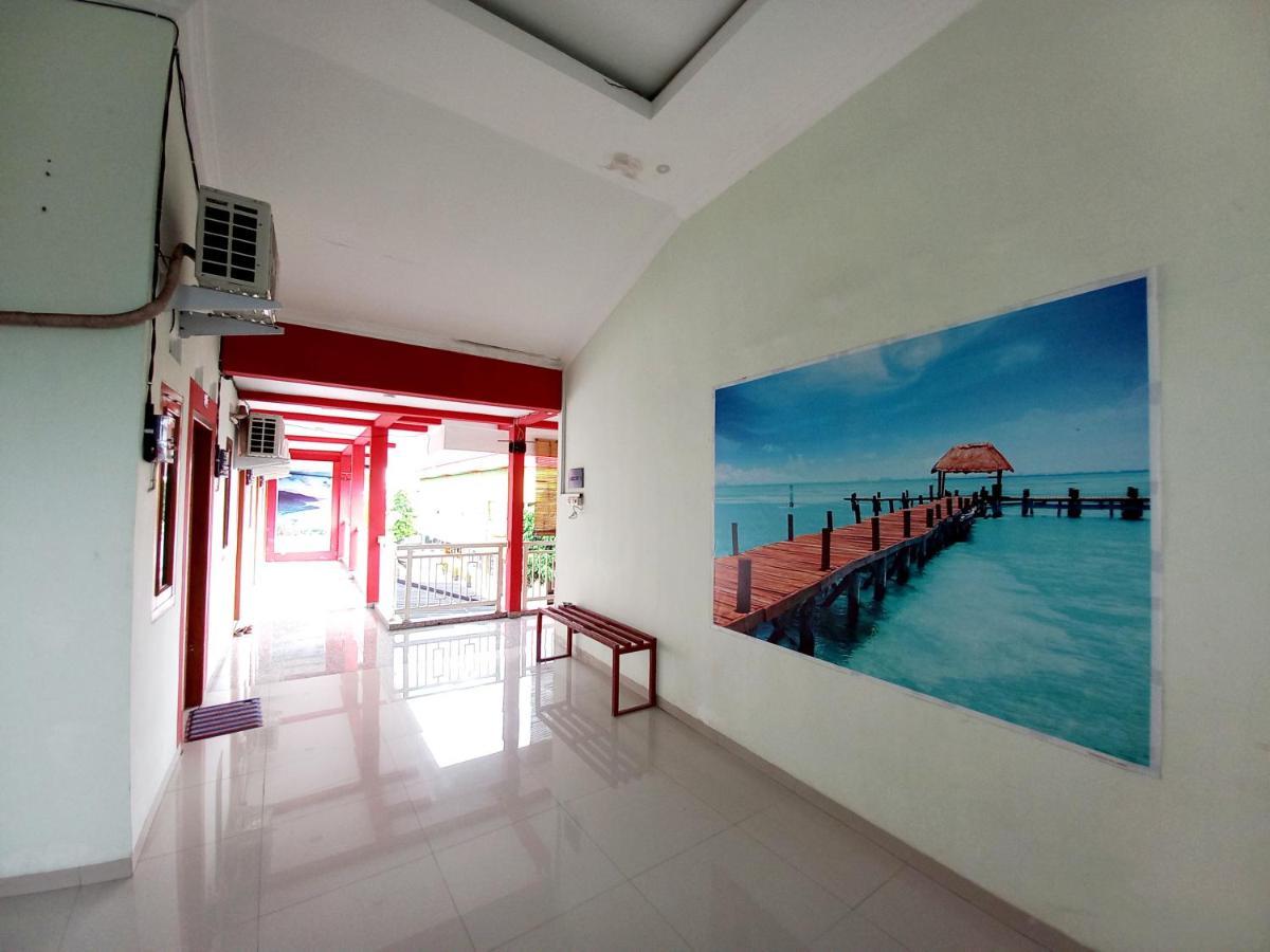 Hotel Harmony House Syariah Near Alun Alun Pati Mitra Reddoorz Zewnętrze zdjęcie